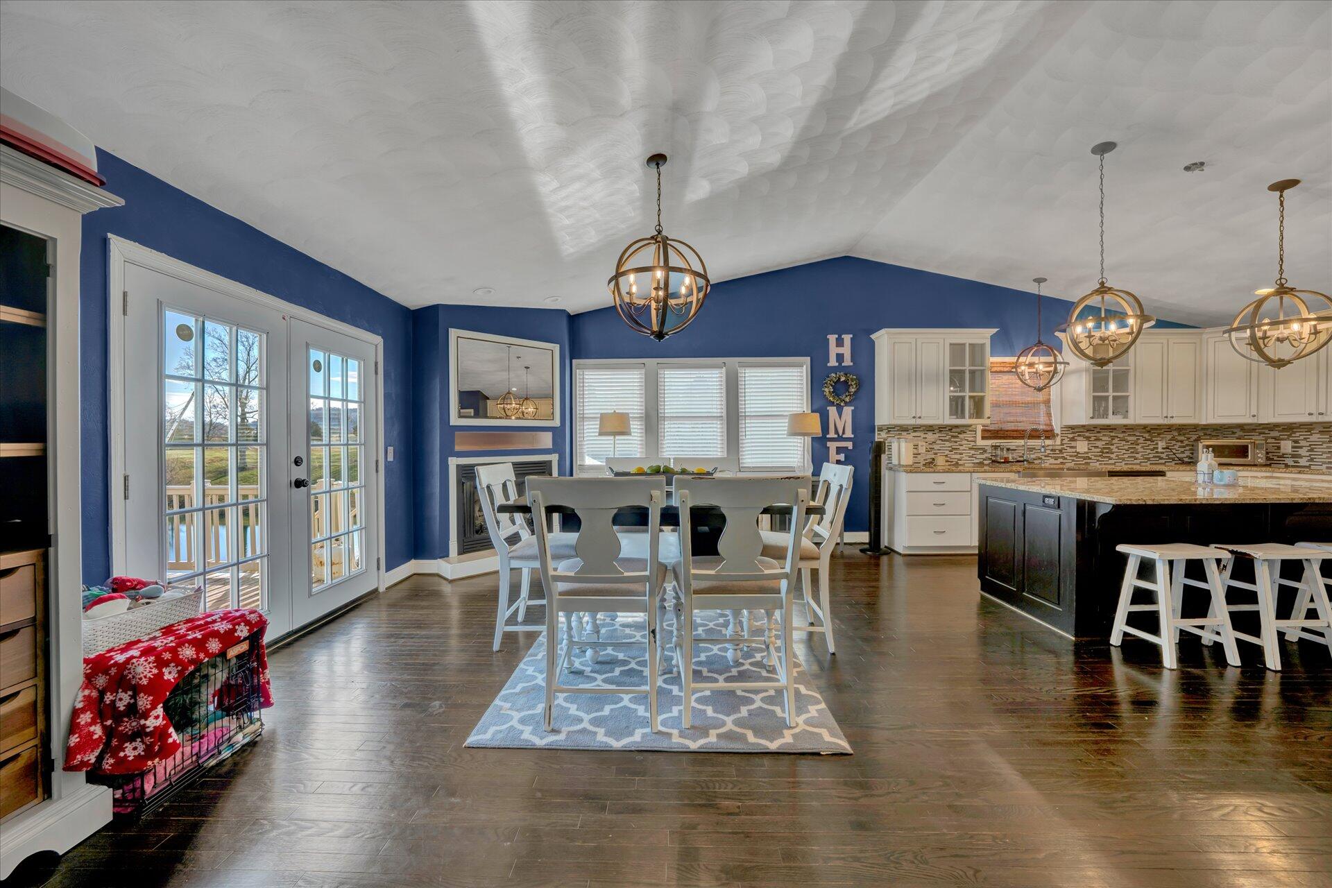 407 Aftons Meadow Road Vinton, VA 24179 - Photo 19 of 50 19-DSC00055