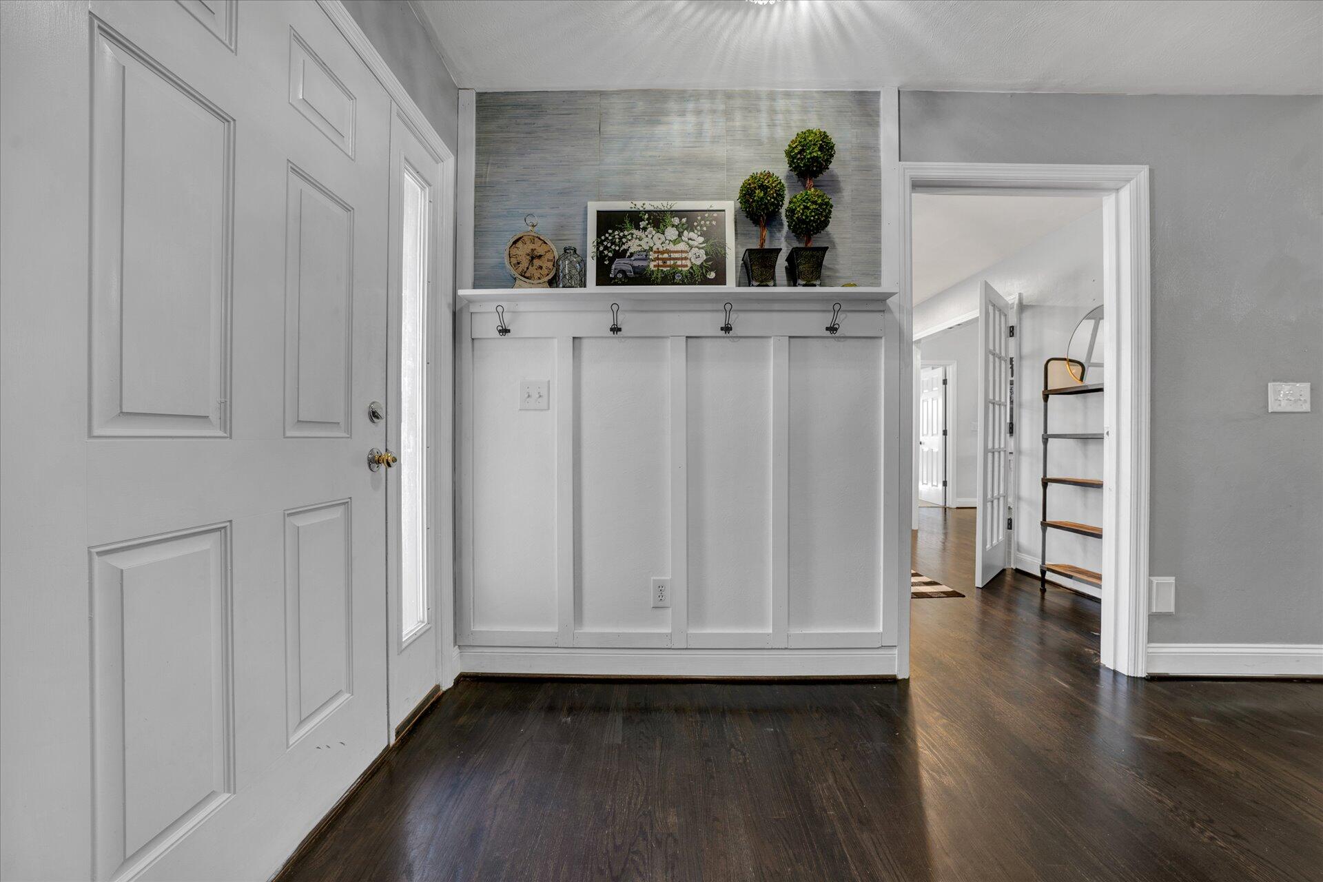 407 Aftons Meadow Road Vinton, VA 24179 - Photo 5 of 50 05-DSC00007