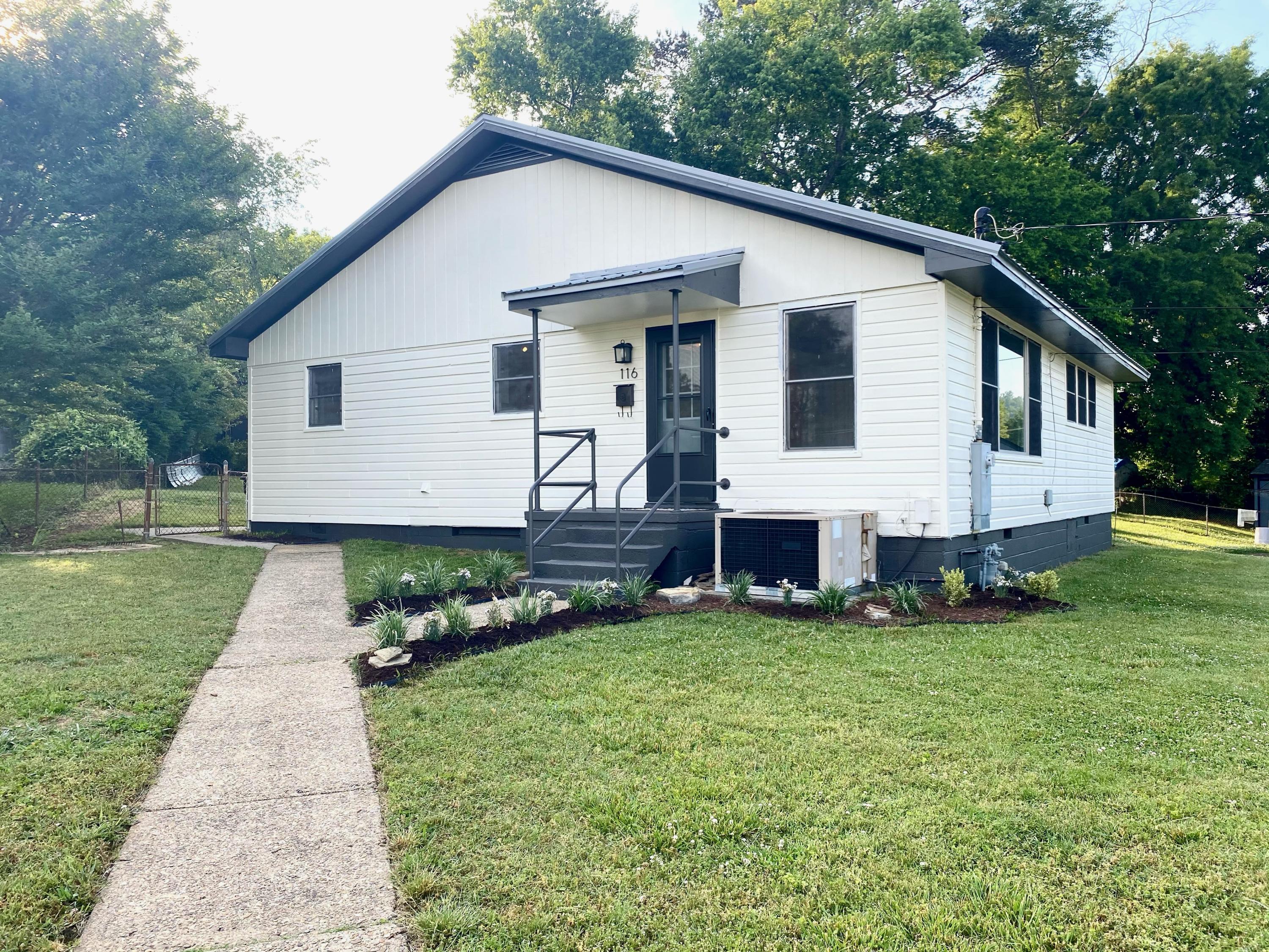 116 Potomac Circle Oak Ridge, TN 37830 - Photo 1 of 26 image1