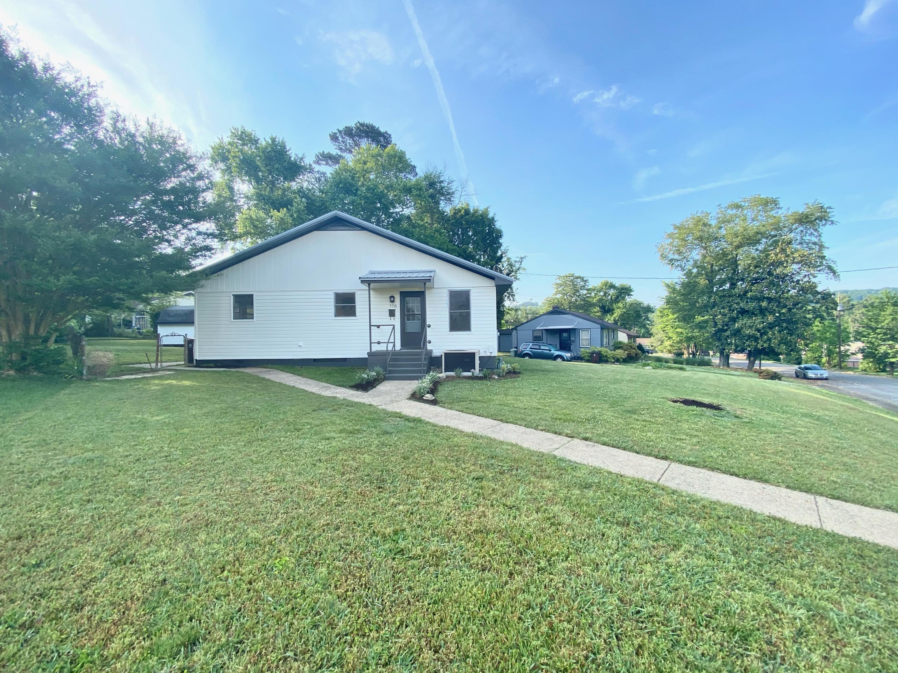 116 Potomac Circle Oak Ridge, TN 37830 - Photo 2 of 26 image0
