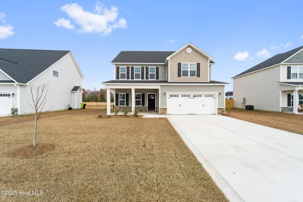 $373,000 | 1856 Olde Towne Pointe Boulevard, Jacksonville, NC 28546