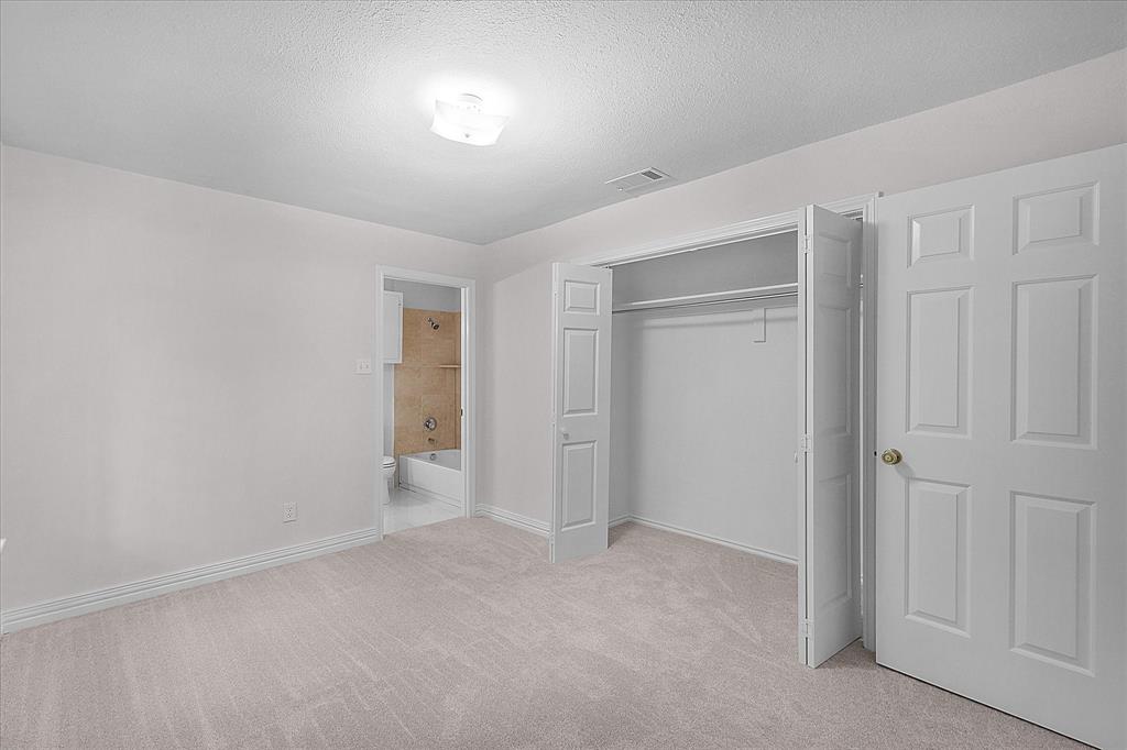 19 Timbergreen Circle Denton, TX 76205 - Photo 32 of 40 a view of an empty room