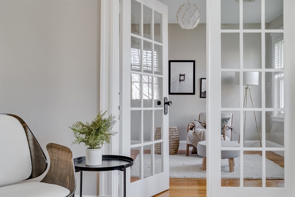 28 Chetwynd Road, Unit 2 Somerville, MA 02144 - Photo 11 of 23 Gallery Image 11