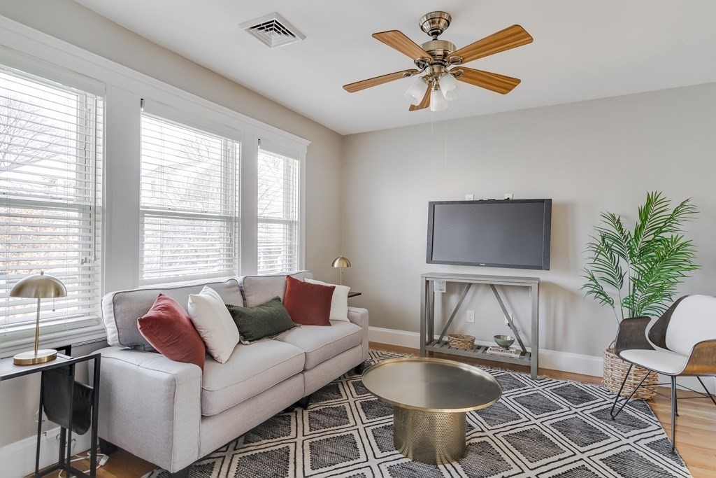 28 Chetwynd Road, Unit 2 Somerville, MA 02144 - Photo 2 of 23 Gallery Image 2