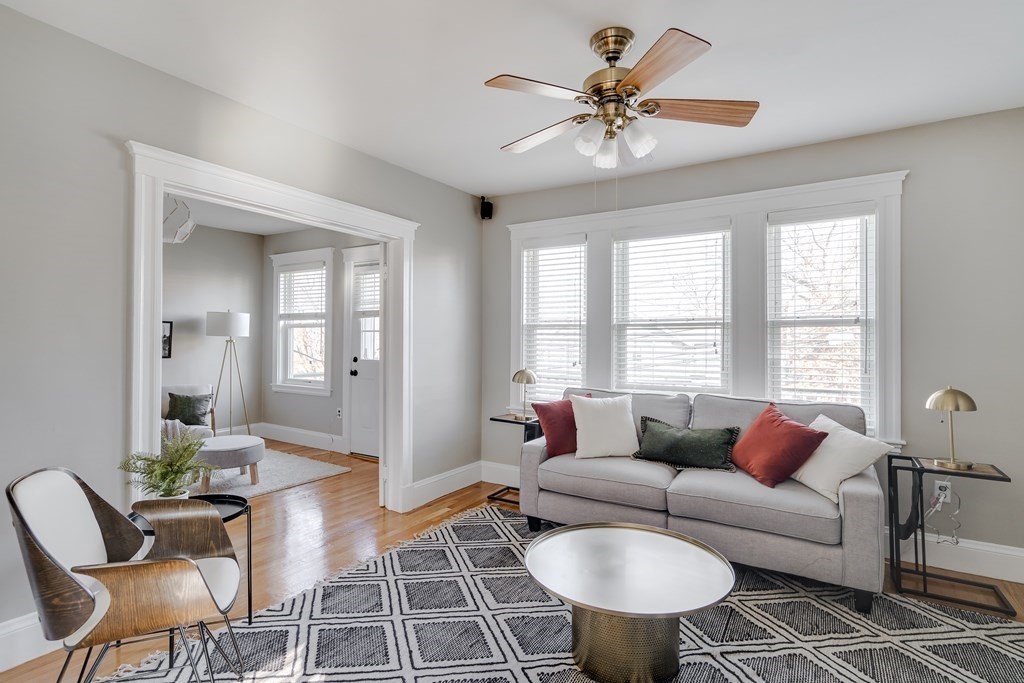 28 Chetwynd Road, Unit 2 Somerville, MA 02144 - Photo 3 of 23 Gallery Image 3