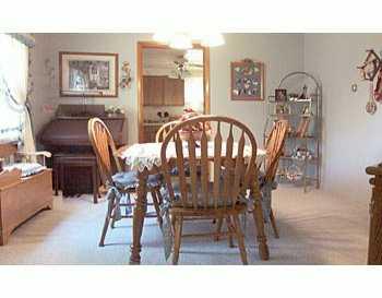 271 Rochester Road Pittsburgh, PA 15229 - Photo 3 of 7 Dining Room.