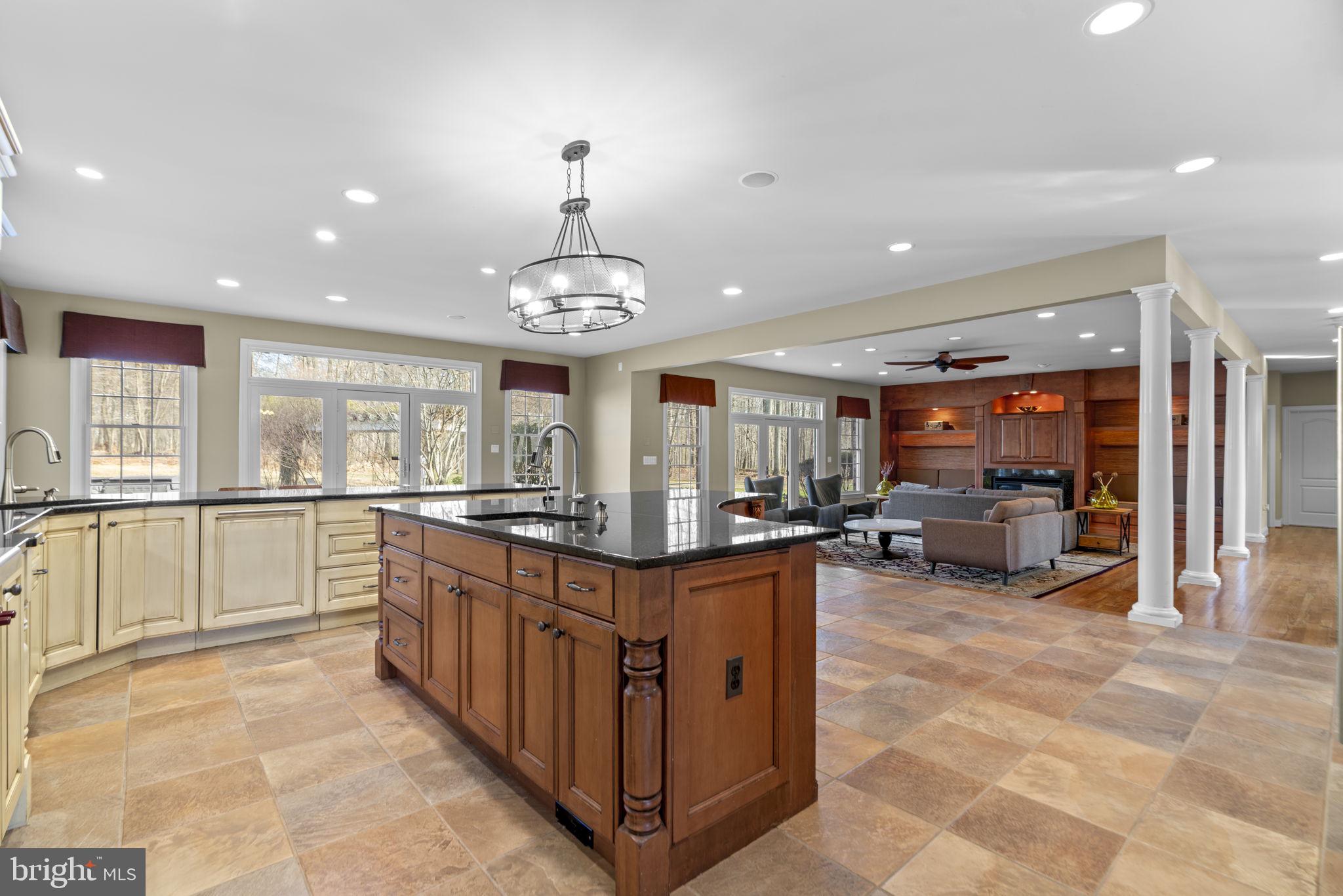 3091 Emerald Valley Road Ellicott City, MD 21042 - Photo 15 of 95 Kitchen