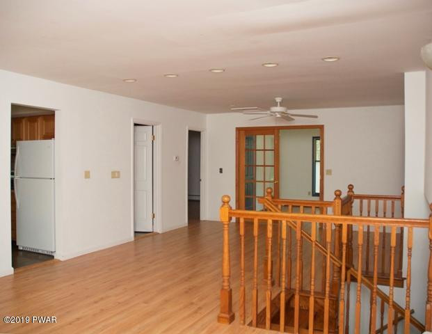 41 Holly Forest Road Mount Pocono, PA 18344 - Photo 6 of 36
