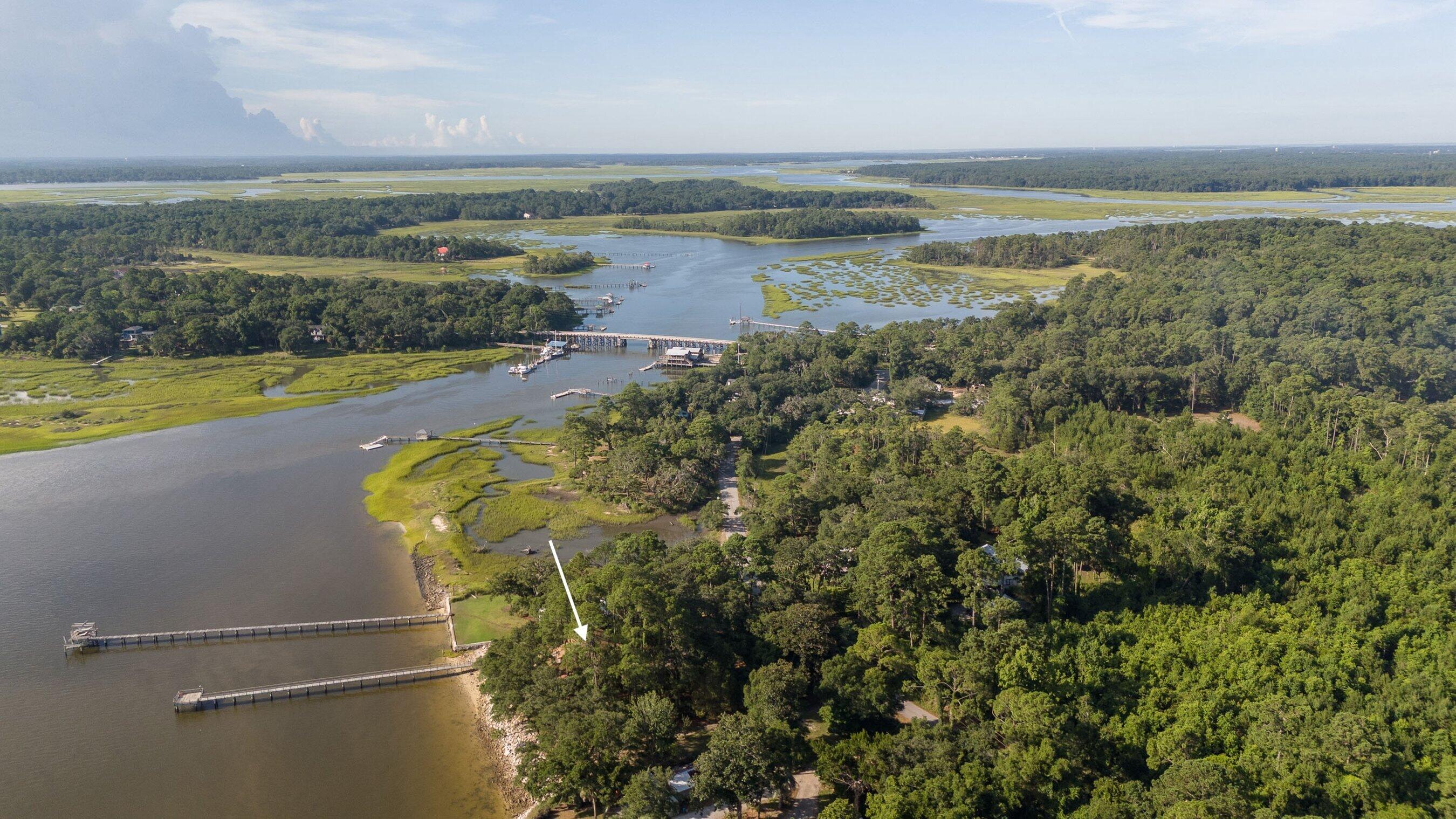 129 Alston Road Beaufort, SC 29907 - Photo 11 of 63 DJI_20240719091237_0277_D-1.jpg-SMALL