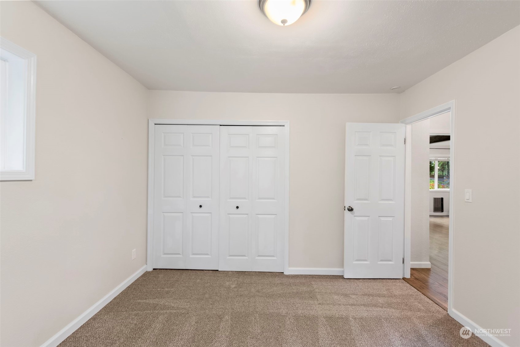 818 Sandy Bend Road Castle Rock, WA 98611 - Photo 17 of 40 Gallery Image 17