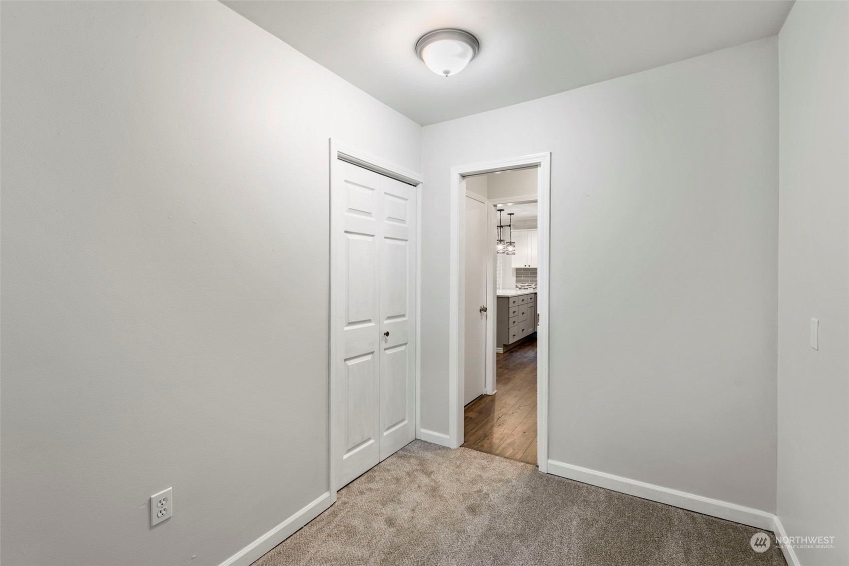 818 Sandy Bend Road Castle Rock, WA 98611 - Photo 27 of 40 Gallery Image 27