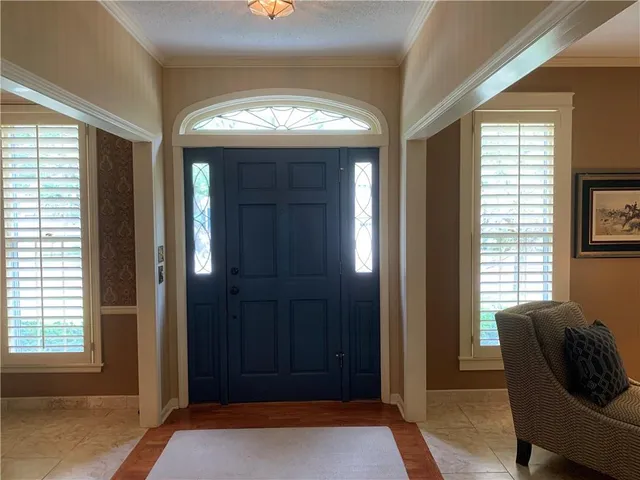 $465,000 | 7424 North Amoret Avenue, Kansas City, MO 64151