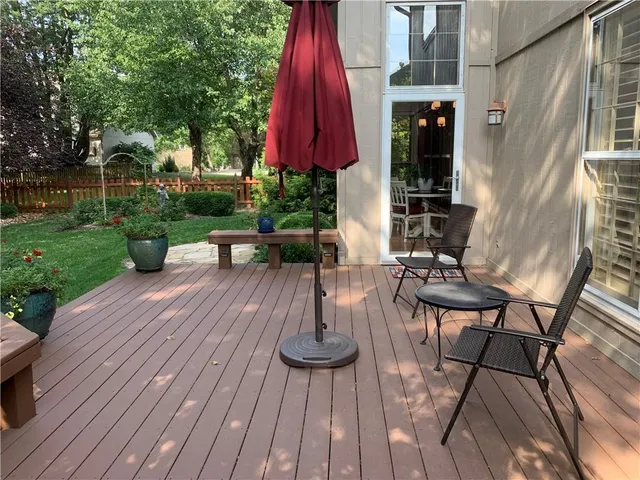 $465,000 | 7424 North Amoret Avenue, Kansas City, MO 64151