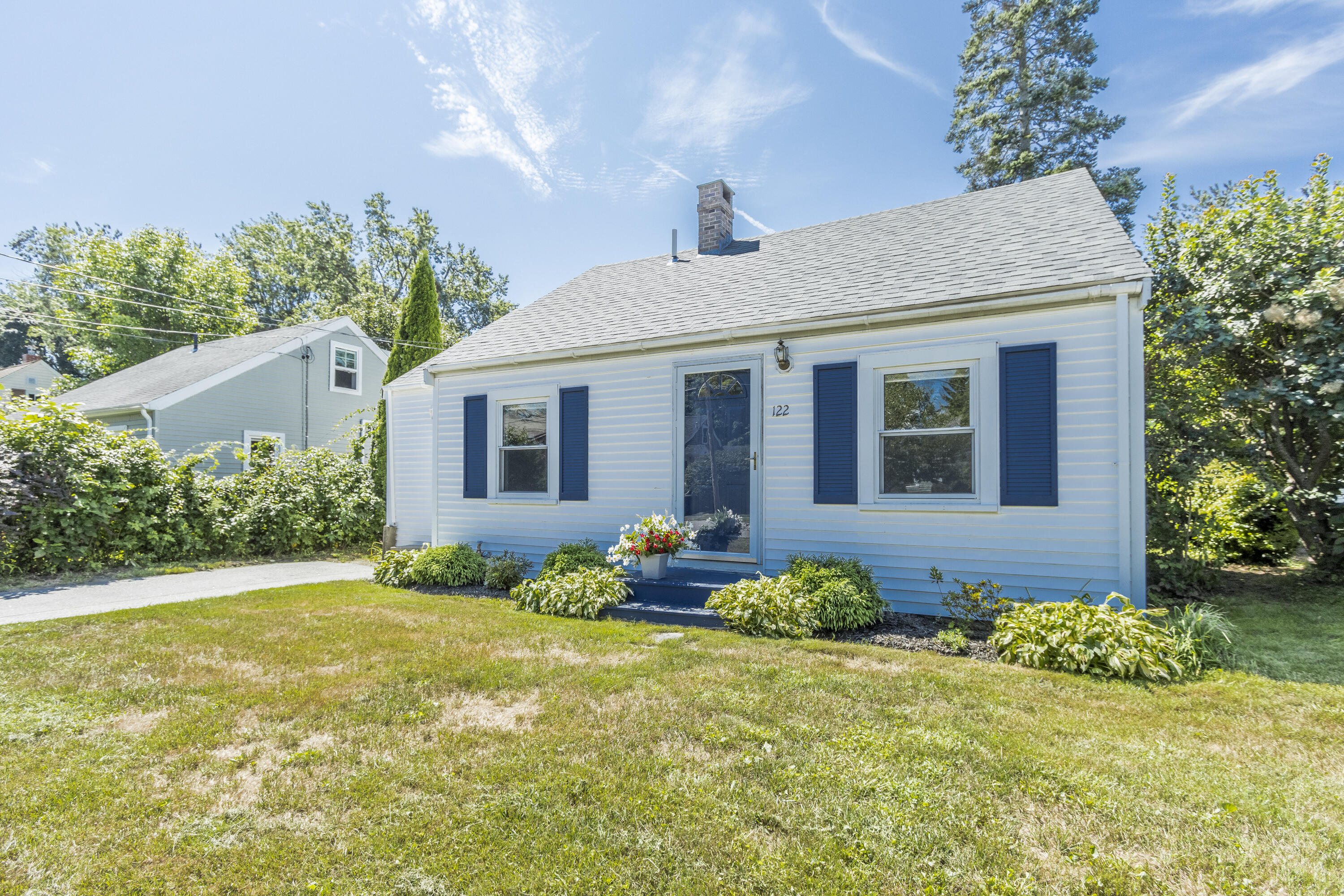 122 Gleckler Road Portland, ME 04103 - Photo 1 of 47 20240808SM-73071