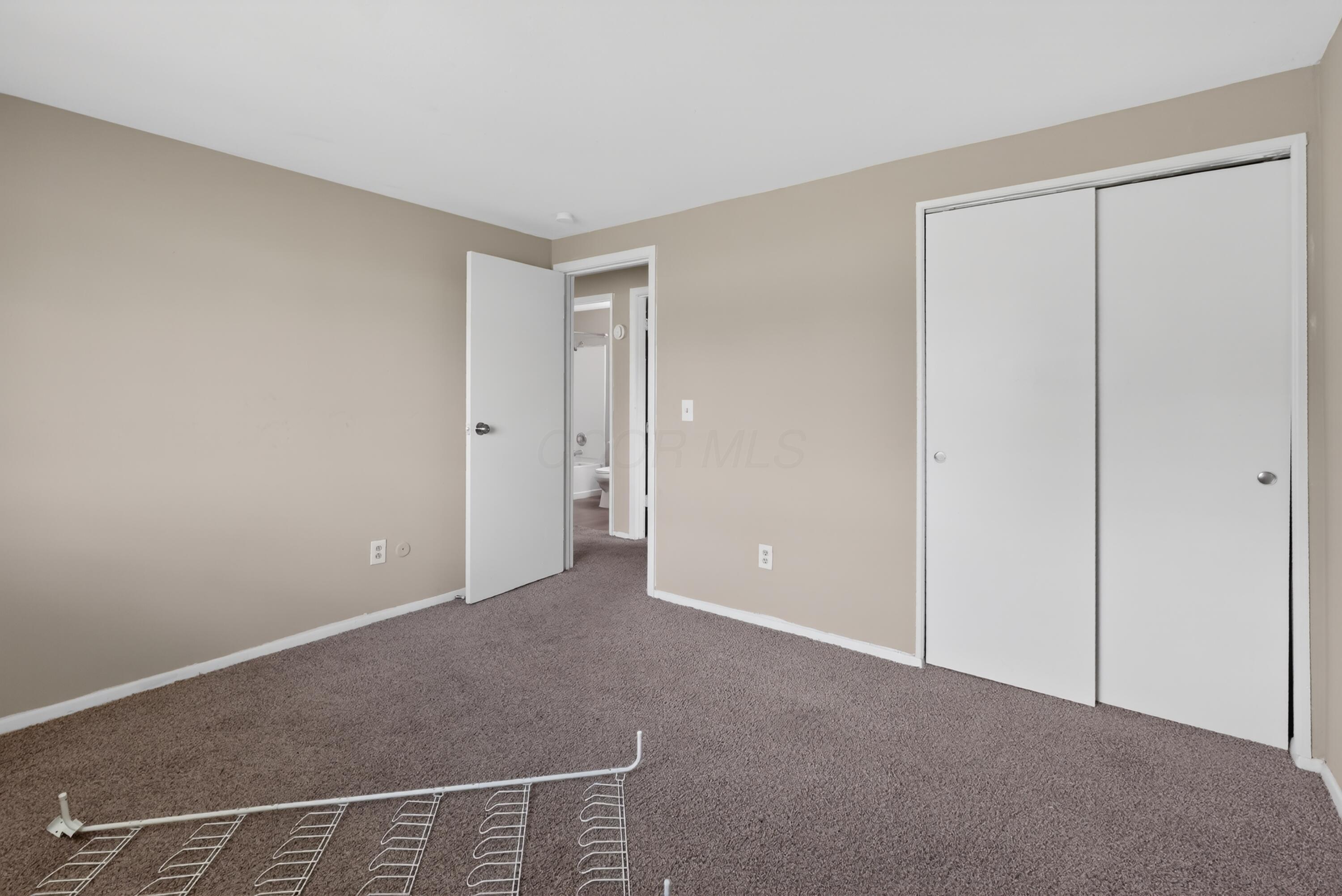 5716 Cairo Road Westerville, OH 43081 - Photo 18 of 30 22_5716_Cairo_Rd_Westerville_OH_43081-Be