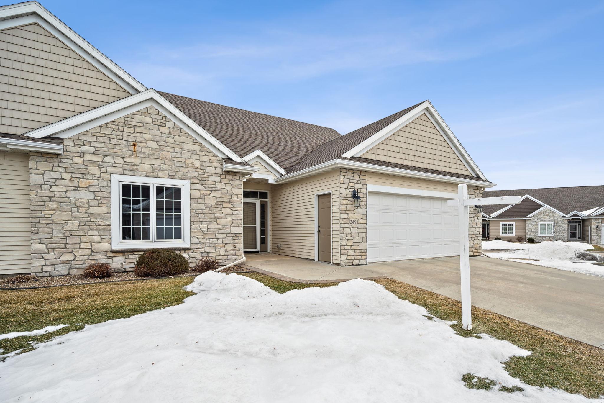 2491 Coral Ridge Place Northeast Rochester, MN 55906 - Photo 1 of 28 Gallery Image 1