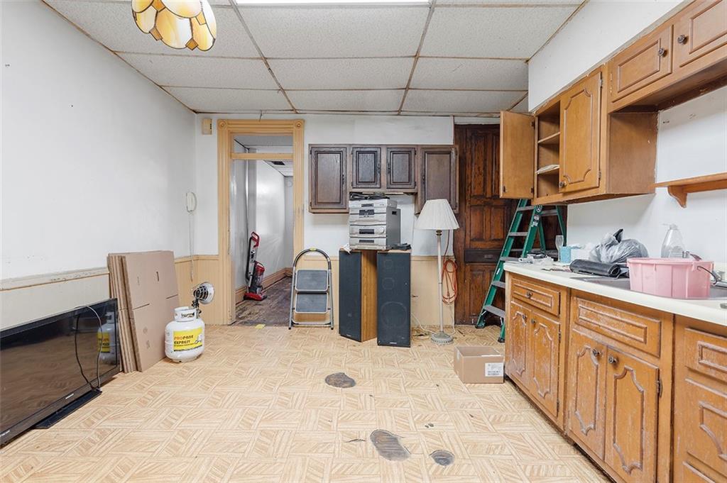 731 School Street McKees Rocks, PA 15136 - Photo 11 of 17 Gallery Image 11