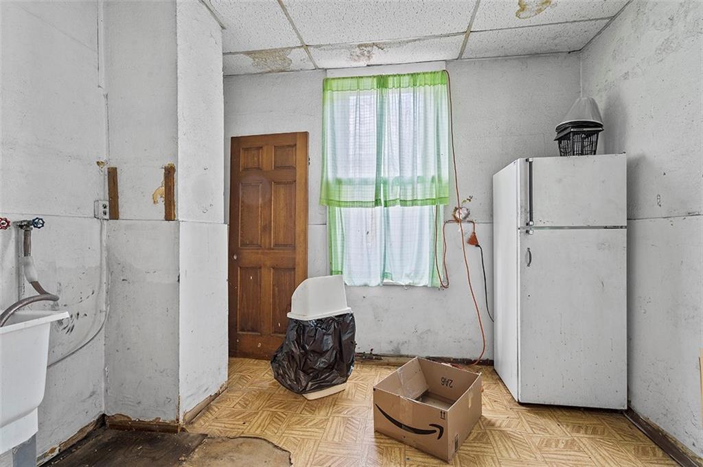 731 School Street McKees Rocks, PA 15136 - Photo 12 of 17 Gallery Image 12