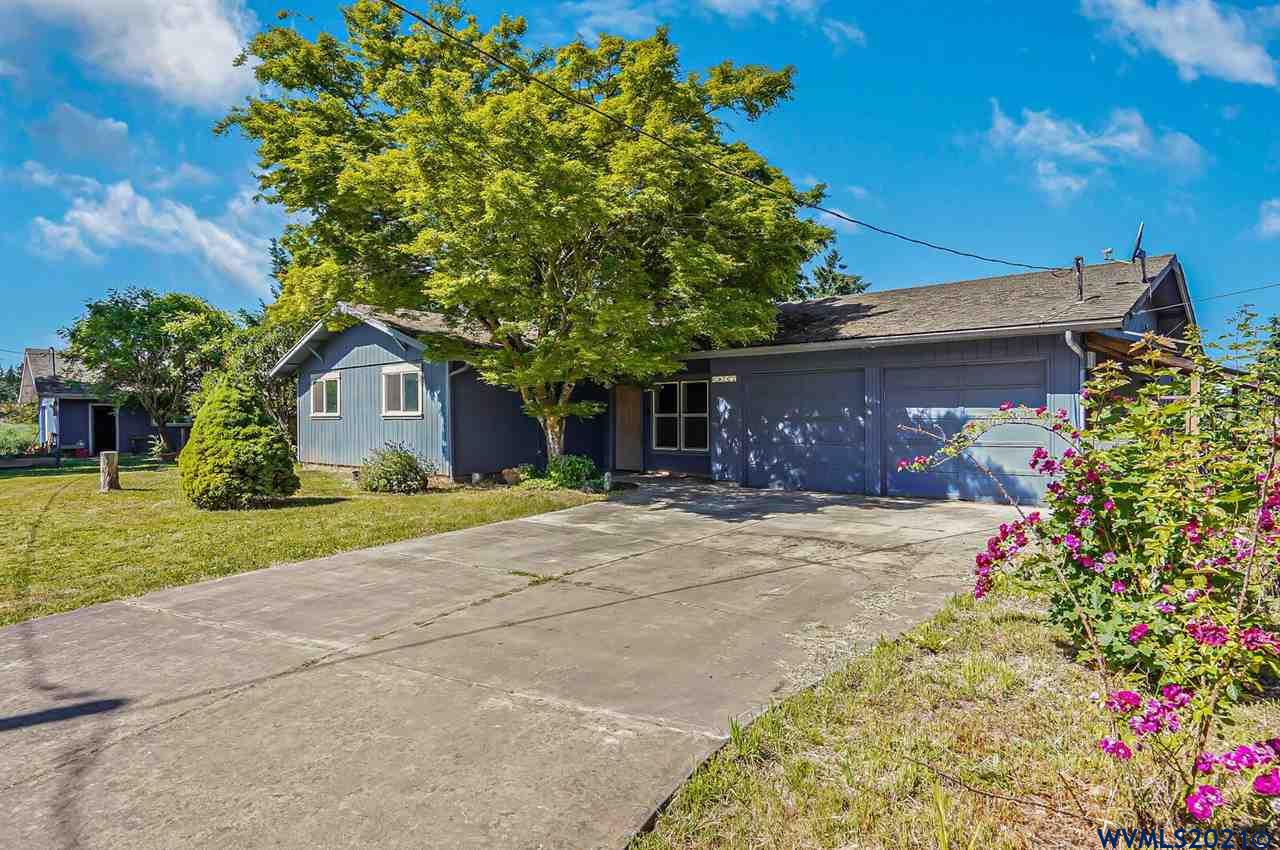 14725 Mitchell Street Southeast Jefferson, OR 97352 - Photo 2 of 33