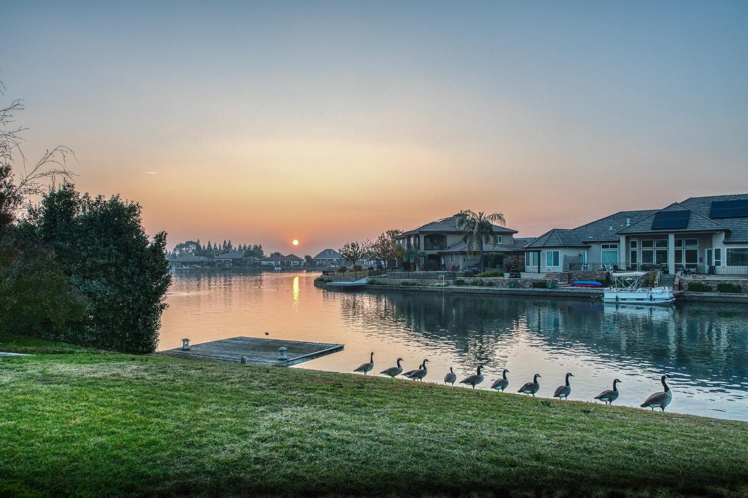 4679 North Island View Clovis, CA 93619 - Photo 31 of 55 a view of a lake