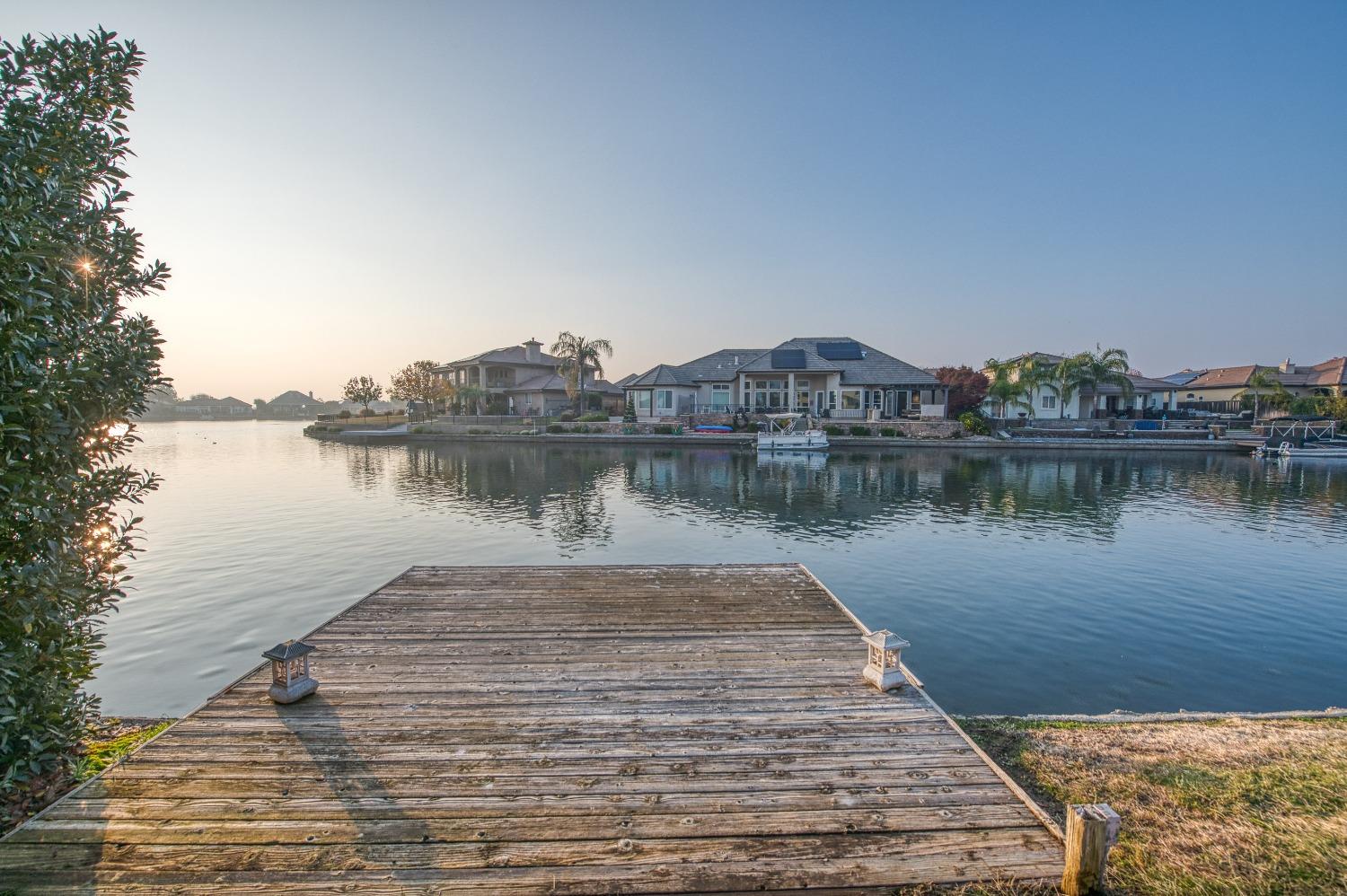 4679 North Island View Clovis, CA 93619 - Photo 34 of 55