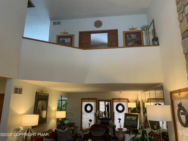 $479,900 | 25 Rollingwood Trail, Saylorsburg, PA 18353