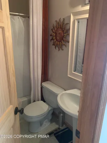 $479,900 | 25 Rollingwood Trail, Saylorsburg, PA 18353