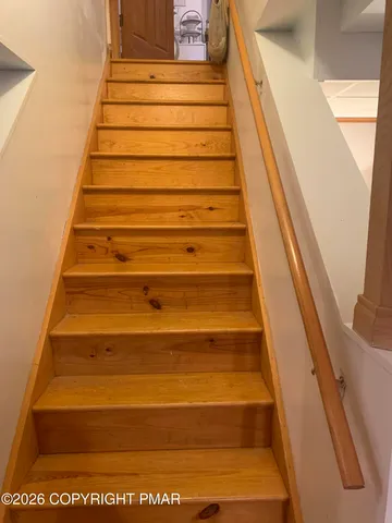 $479,900 | 25 Rollingwood Trail, Saylorsburg, PA 18353