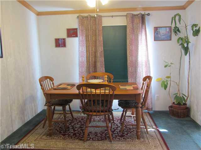 489 Bill Lohr Road Lexington, NC 27292 - Photo 4 of 16 Dining Room.