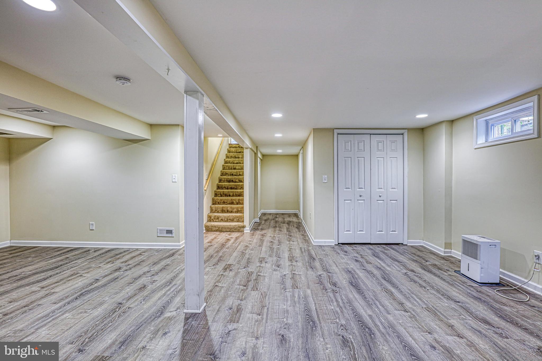 7813 E Road Pasadena, MD 21122 - Photo 21 of 31 Basement