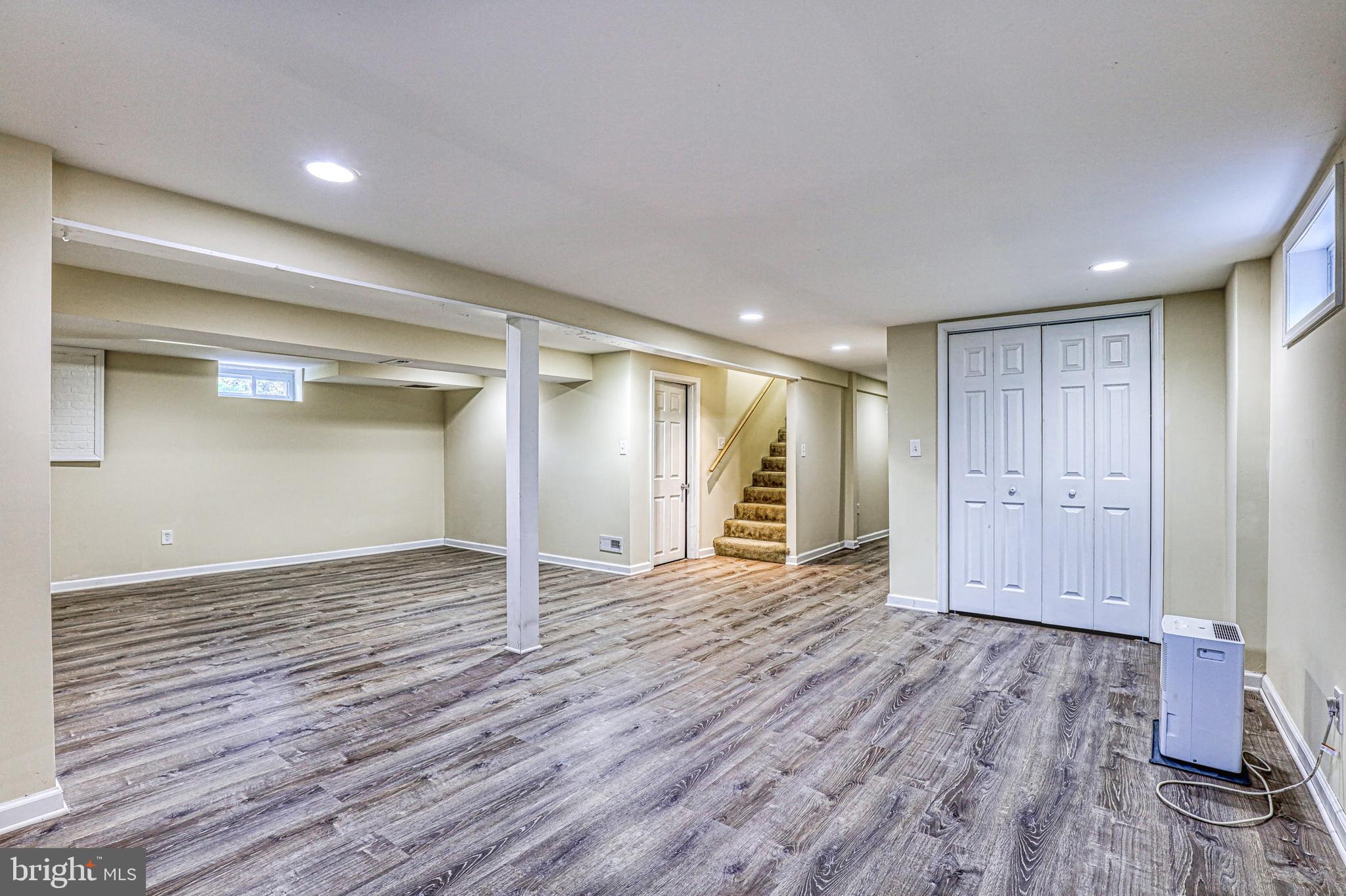 7813 E Road Pasadena, MD 21122 - Photo 23 of 31 Basement