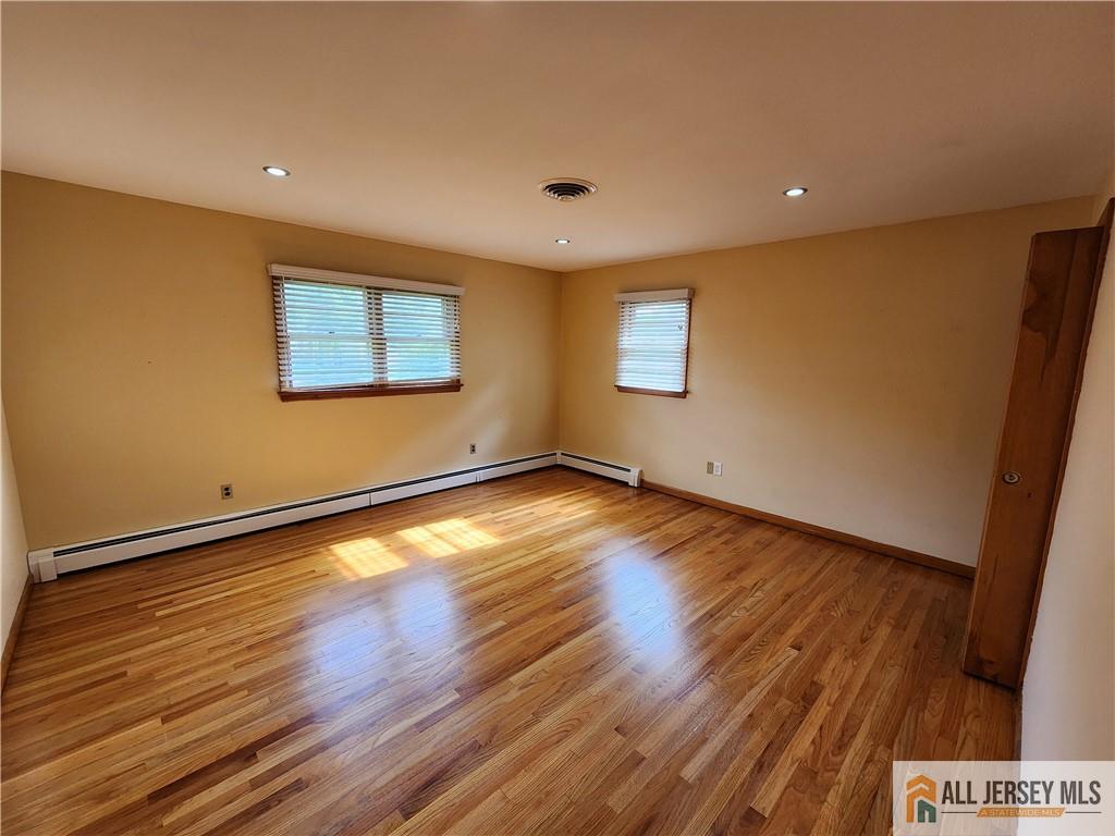 968 New Dover Road Edison, NJ 08820 - Photo 12 of 25