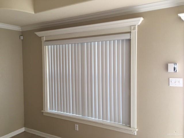 1504 East Quail Street Pharr, TX 78577 - Photo 7 of 12 a view of a window