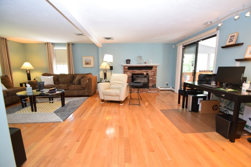 30 Lancaster Road Randolph, MA 02368 - Photo 4 of 30 Gallery Image 4