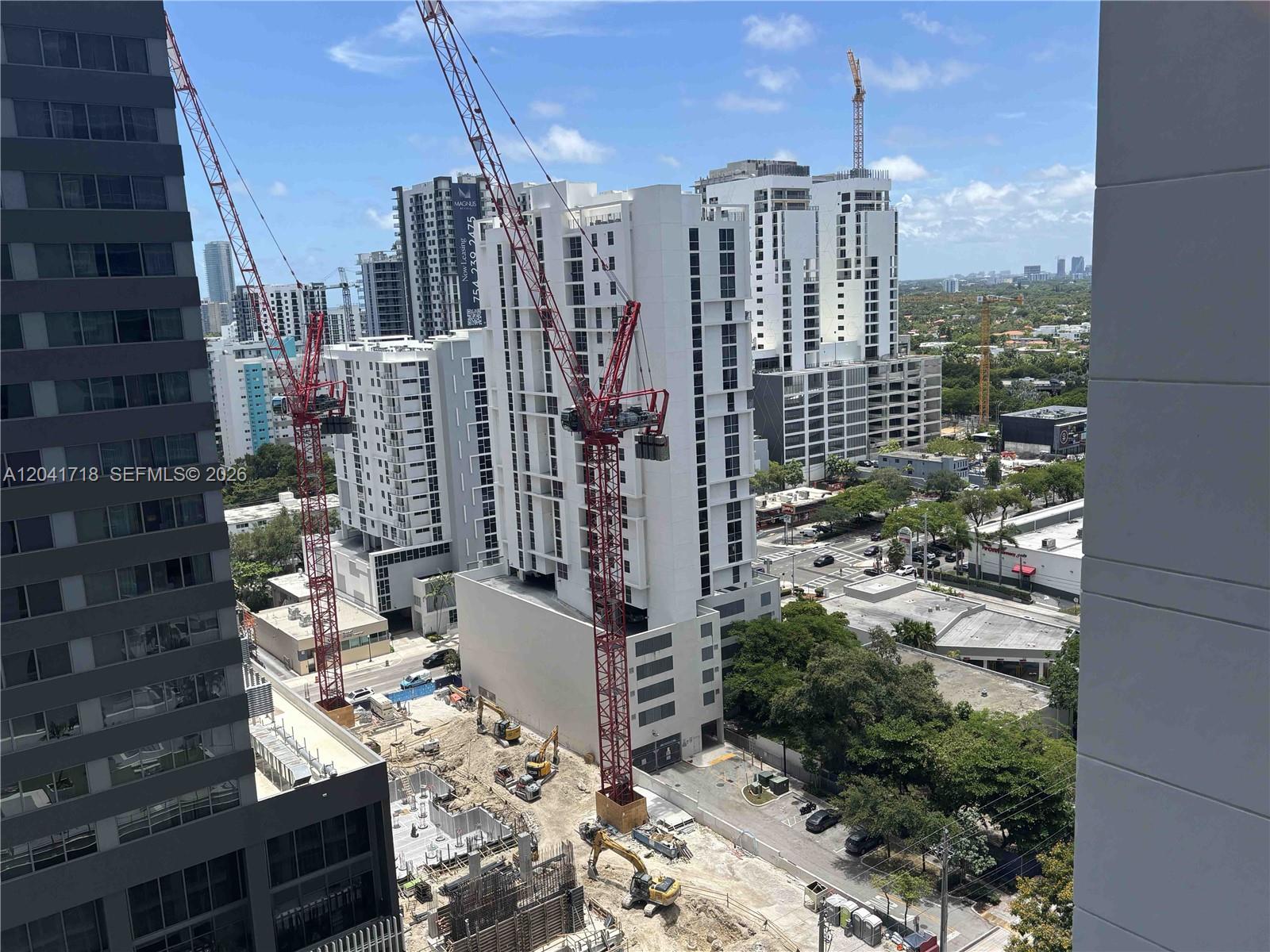 690 Southwest 1st Court, Unit 2124 Miami, FL 33130 - Photo 3 of 20 a view of city