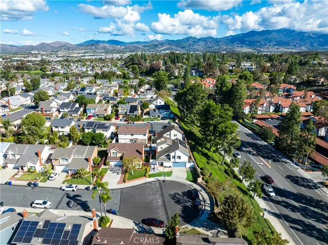 $1,239,000 | 26151 Connemara Court, Lake Forest, CA 92630