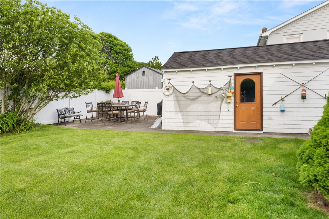 24 Dunes Road Narragansett, RI 02882 - Photo 42 of 48