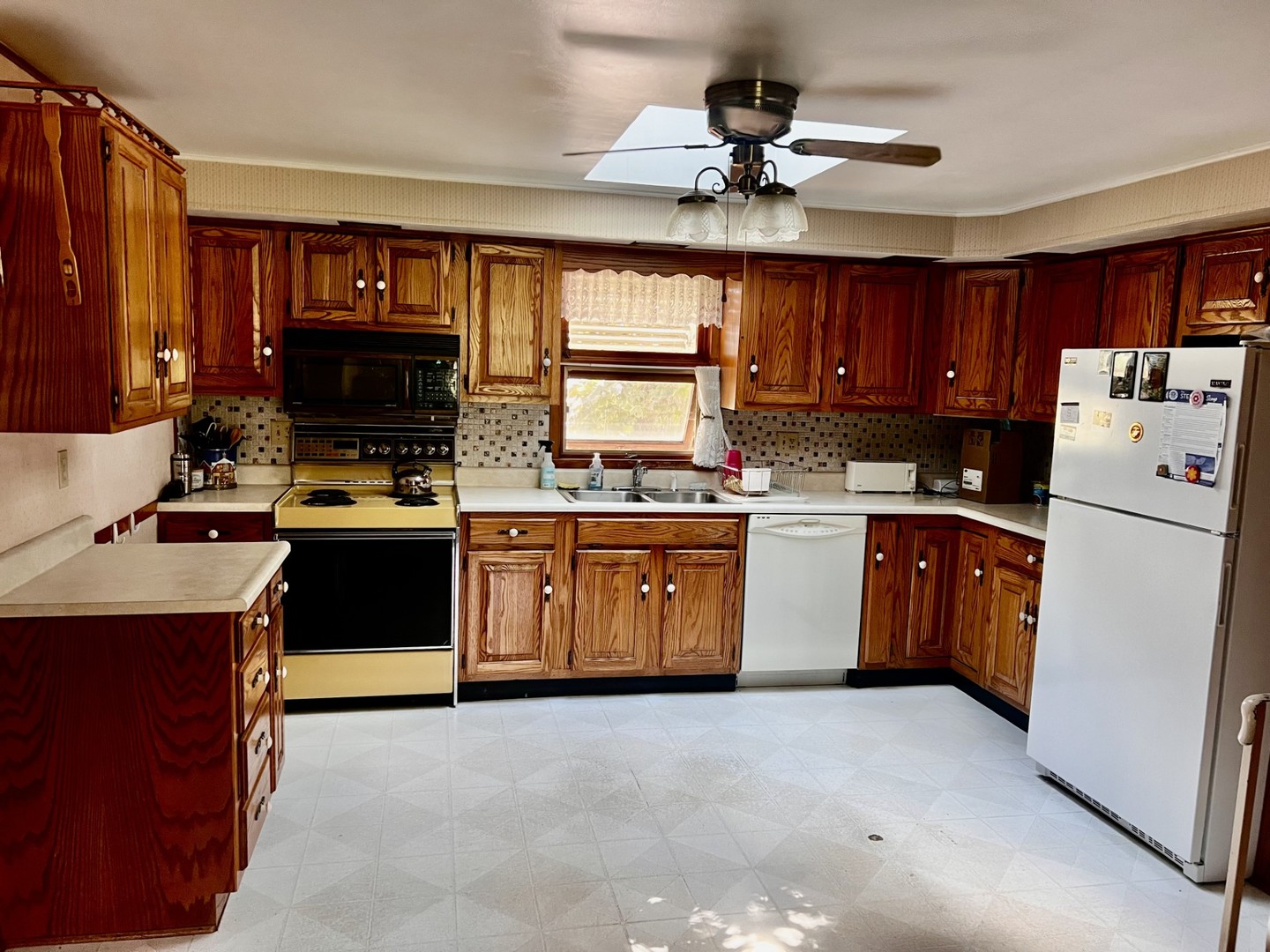 1807 3rd Avenue Sterling, IL 61081 - Photo 10 of 23