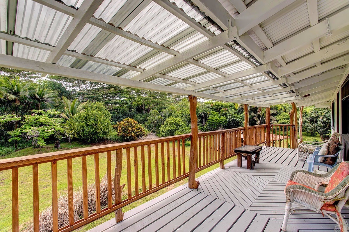 14-300 Pakaka Road Pahoa, HI 96778 - Photo 6 of 30 a view of balcony with furniture