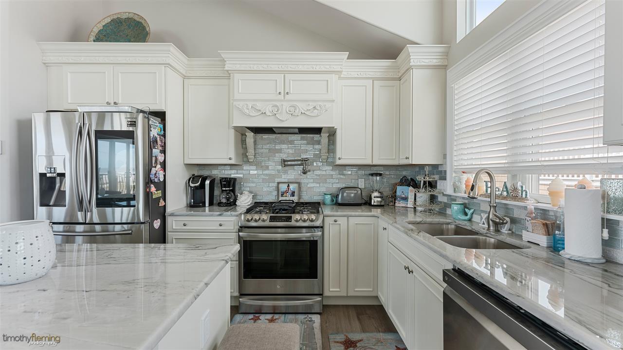 11 50th Street, Unit NORTH Sea Isle City, NJ 08243 - Photo 8 of 25