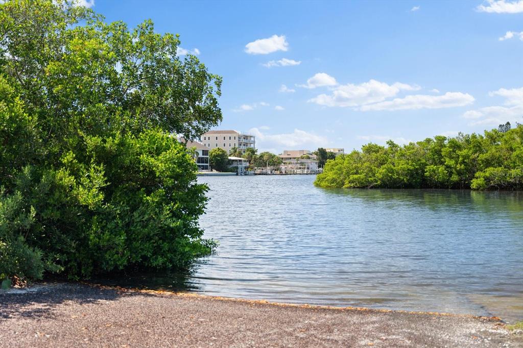 8911 Midnight Pass Road, Unit 511 Sarasota, FL 34242 - Photo 58 of 78 Gallery Image 58