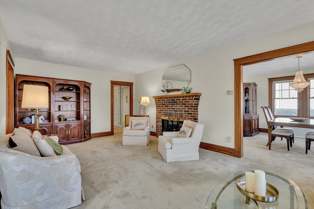 3-5 Annapolis Road Newton, MA 02465 - Photo 24 of 40