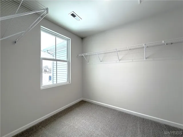 $299,900 | 6233B Thornden Park Drive, Lockport Town, NY 14094