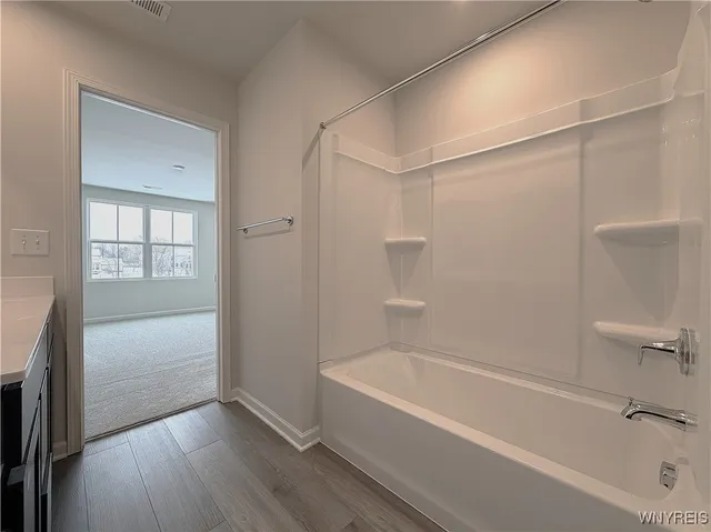 $299,900 | 6233B Thornden Park Drive, Lockport Town, NY 14094