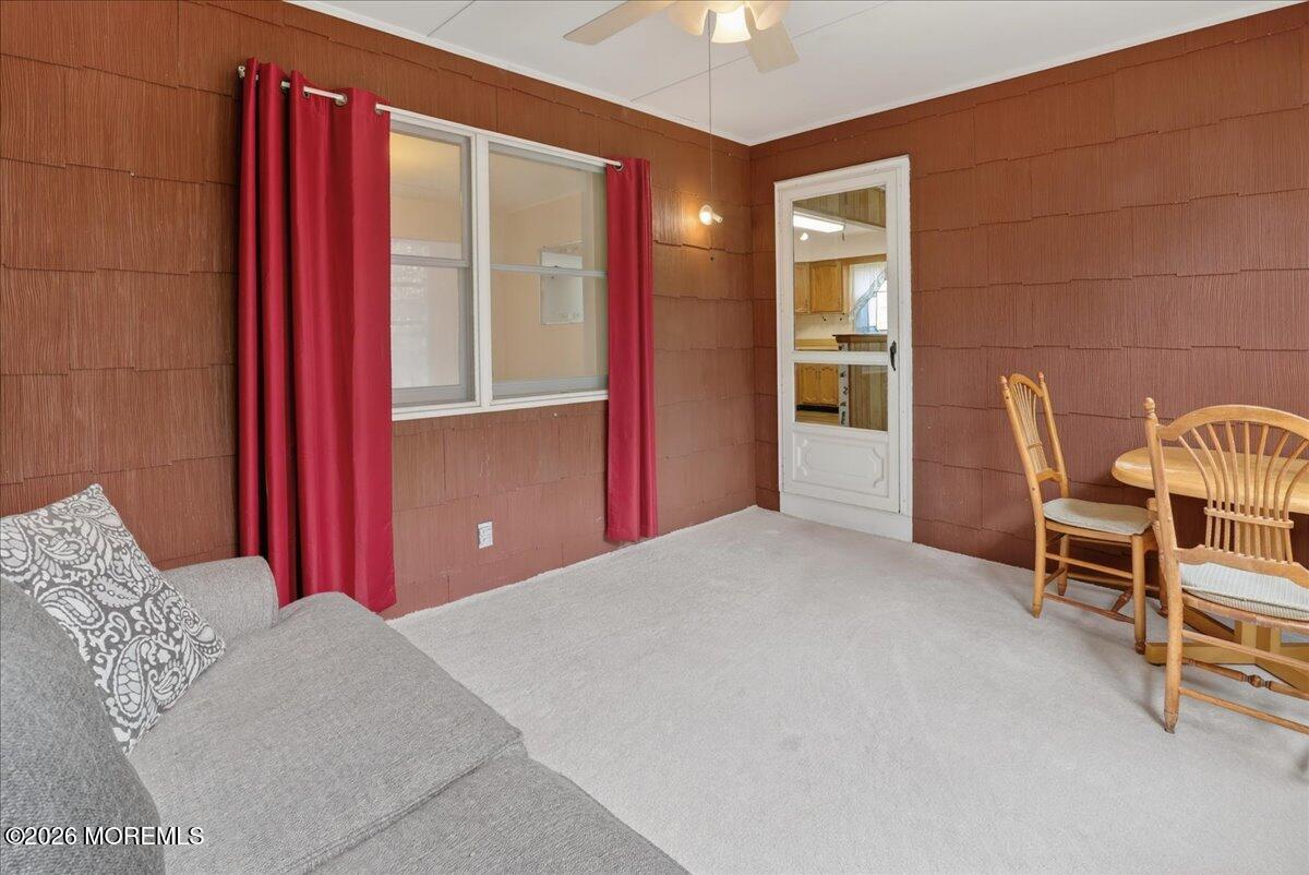 38 Fairfield Road Toms River, NJ 08757 - Photo 26 of 48 26-Sun Room