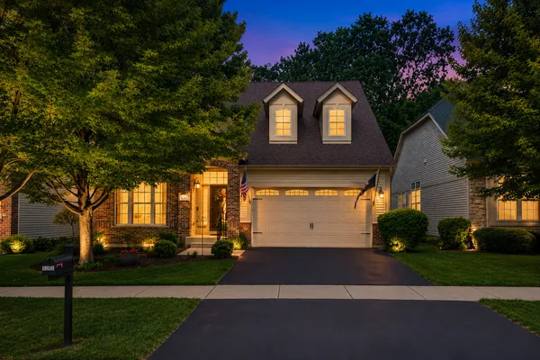 $599,900 | 1282 Everwood Lane, Aurora, IL 60505
