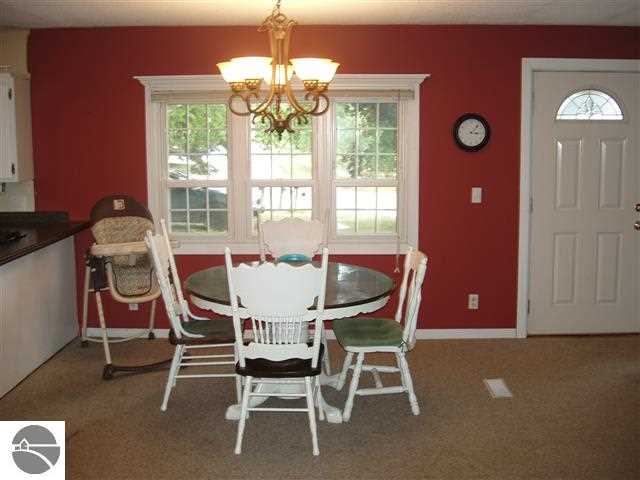 3825 Zimmerman Road Traverse City, MI 49685 - Photo 9 of 35 1780501-8.JPG