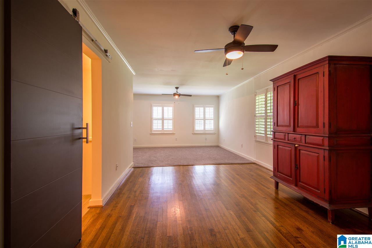 2449 Shades Crest Road Birmingham, AL 35216 - Photo 18 of 38