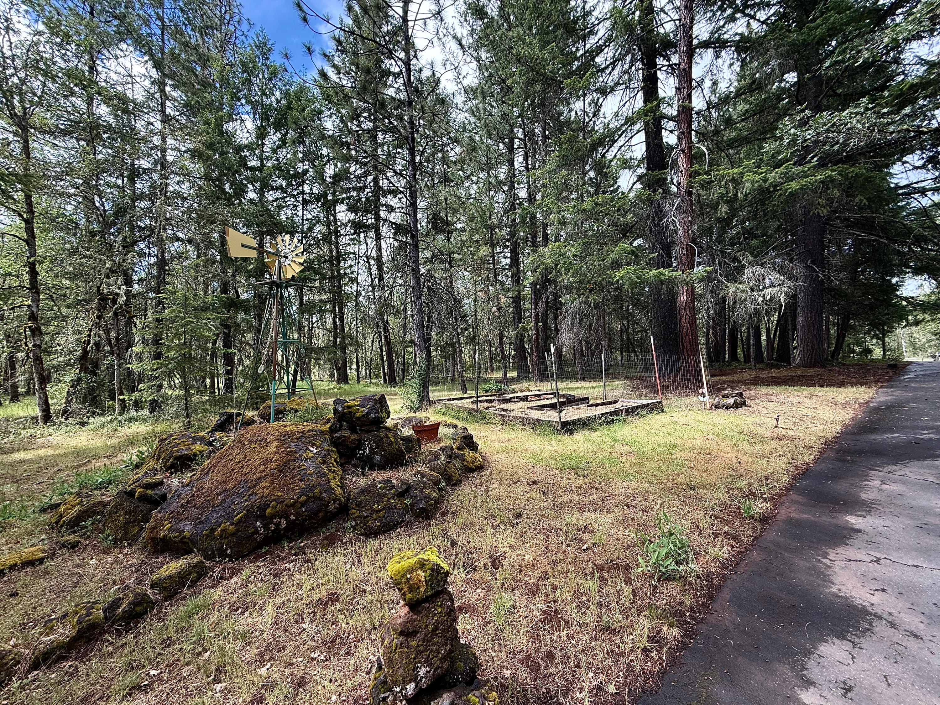 42256 Highway 62 Prospect, OR 97536 - Photo 4 of 48 a view of swimming pool with a yard