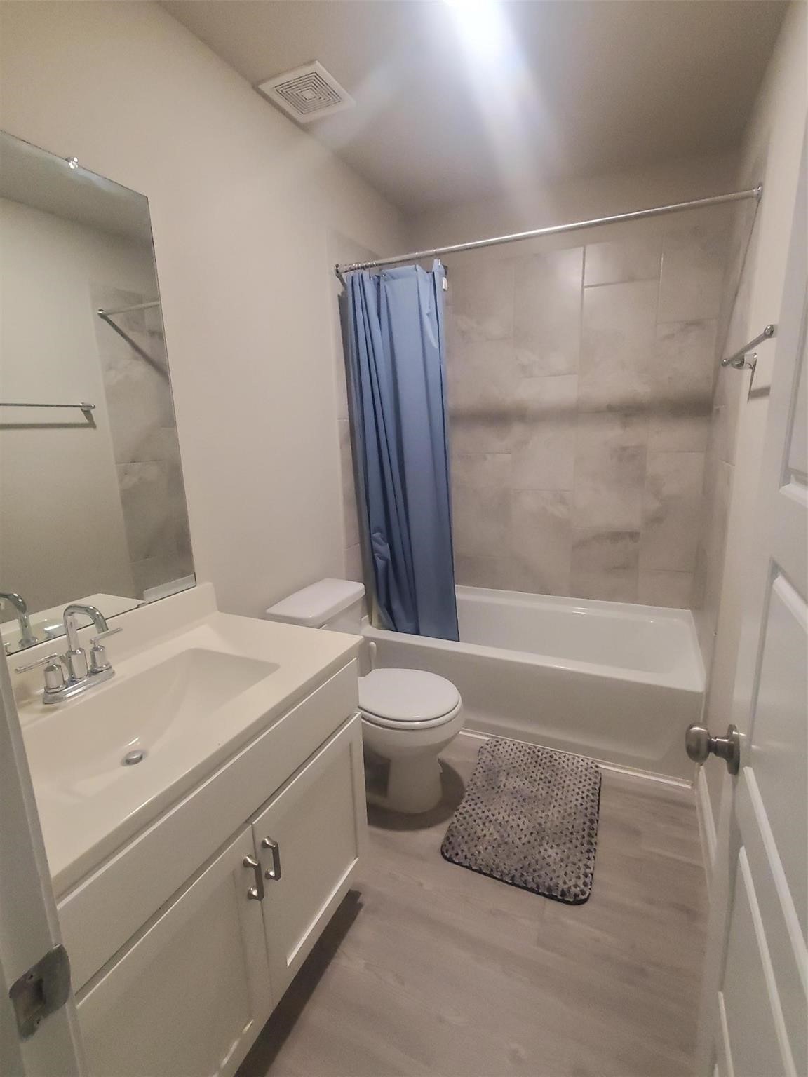1208 Mare Stable Court Alvin, TX 77511 - Photo 17 of 19 a bathroom with a sink toilet and shower